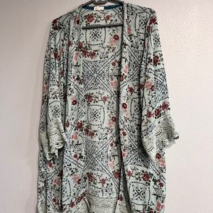 Laria Crochet Trim Open Front Woven